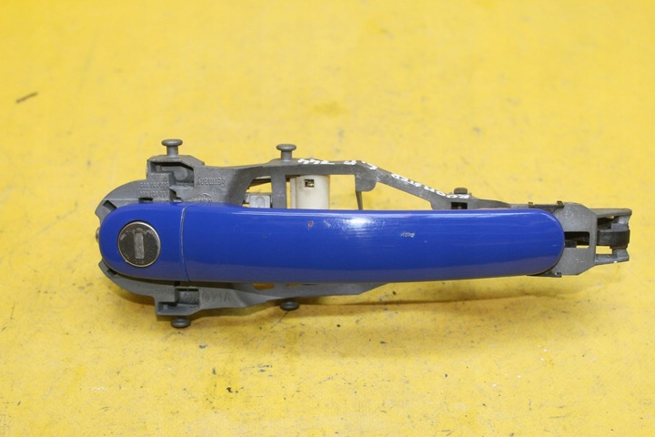 фото №3, Ручка дверь левый перед skoda roomster