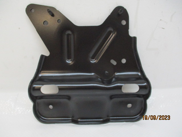 фото №6, Peugeot 208 ii кріплення основа радара 9811673380