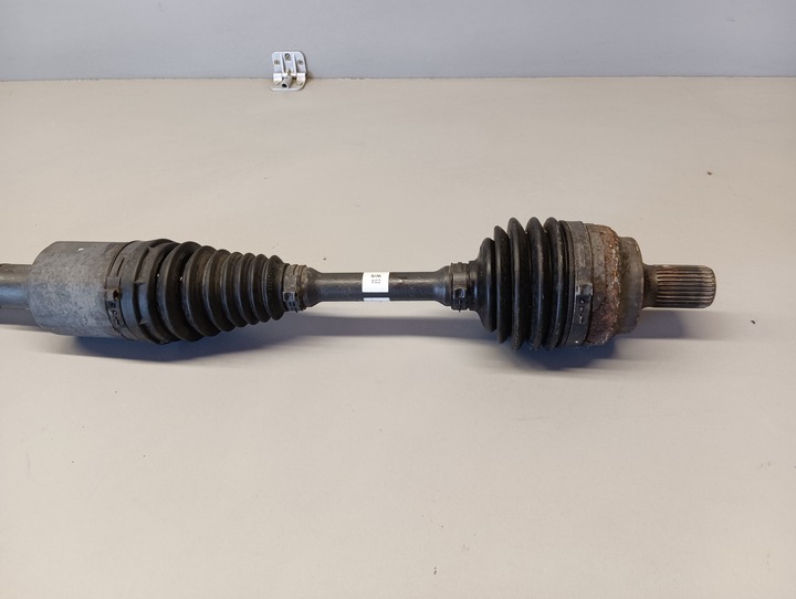 фото №2, Піввісь лівий перед mercedes w204 3.0 cdi v6 4 matic