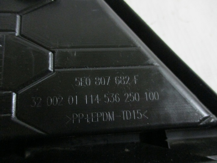 фото №6, Решітка бампера праві перед skoda octavia iii 5e0 5e0807682f