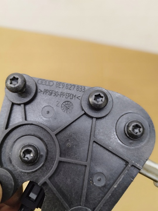 фото №10, Амортизатор замка крышки зад audi a3 8p a4 b6 b7 универсал