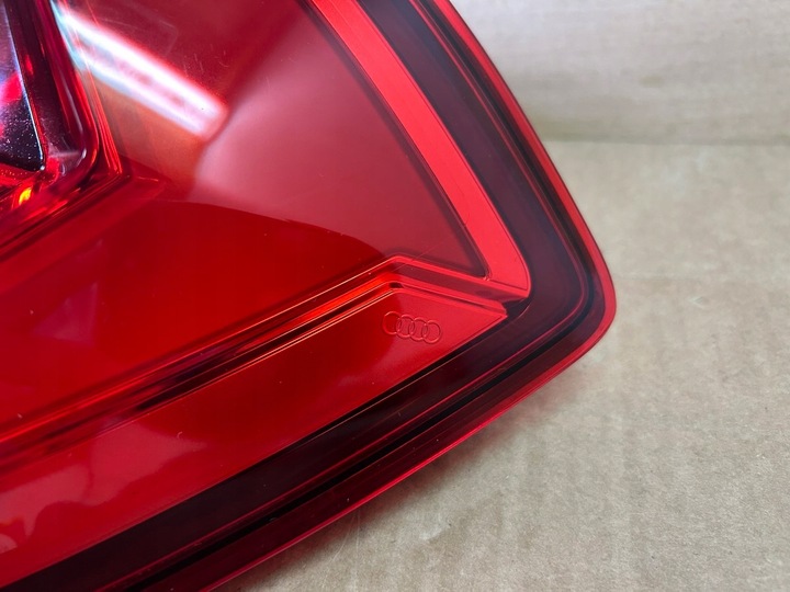 фото №3, Audi a1 82a лампа права зад задня led 82a945092c