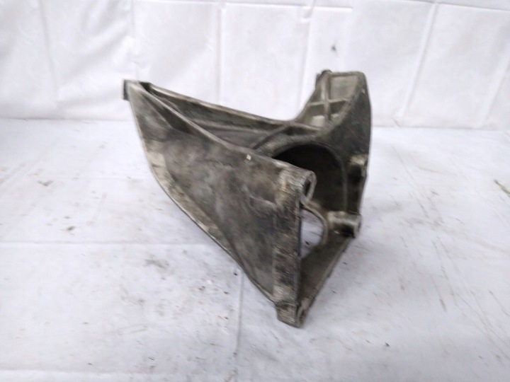 фото №5, Кронштейн генератора vw sharan 1.9 tdi 7m0199207c