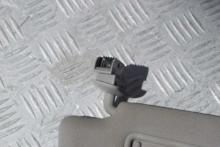 фото №4, Захист сонцезахисна ліва audi a6 c6 2.7 tdi