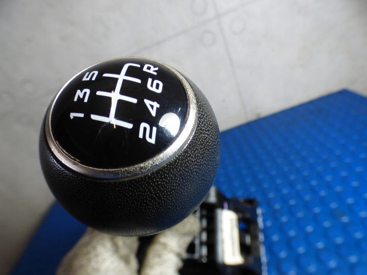 фото №7, Домкрат ручка изменения коробки передач 50295450 fiat tipo ii