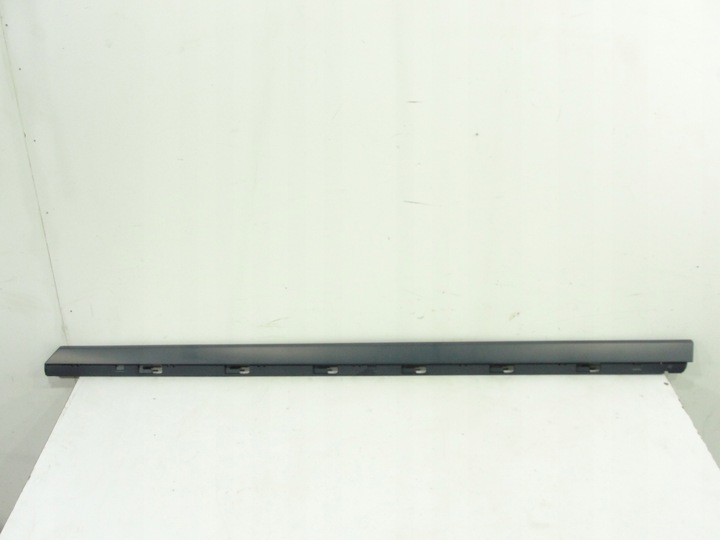 фото №1, Планка двері перед права vw passat b8 14- 3g0