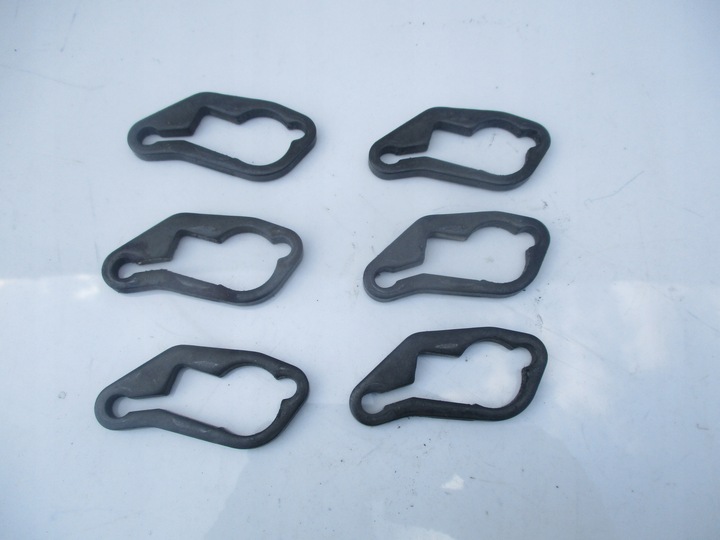 фото №1, Крепление подножка впрыска jaguar xj xf xe land range rover discovery iv 3.0d