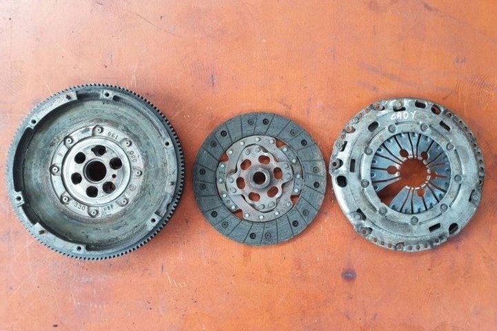 фото №7, Комплект сцепления vw caddy ii вариант 9k9b 3082001409 1.9l дизель 47kw