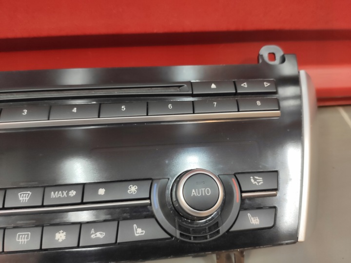 фото №6, Bmw 5 gt f07 f10 f11 панель радіо повітропровід кондиціонера рамка 9233657