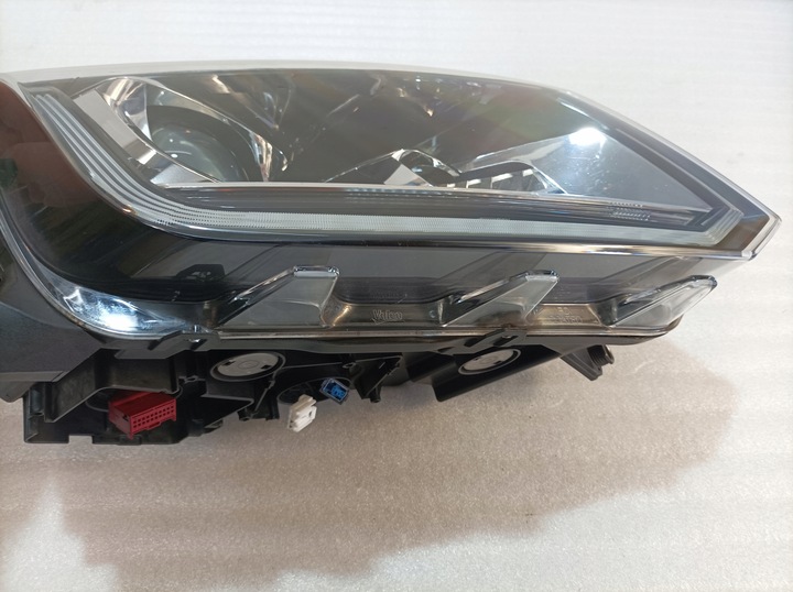 фото №8, Vw amarok 2h1941016af лампа ксенон права led