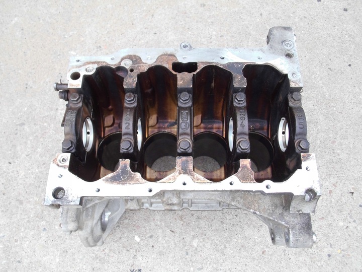 фото №14, Блок двигуна 03c103019g eos a3 8p jetta golf v leon ii 1.6fsi bag оригінал