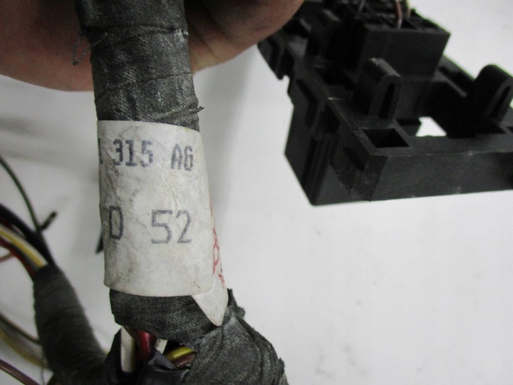 фото №7, Audi 80 b2 78-86 установка панелі розподільчої