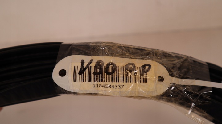 фото №5, Volvo v90 прокладка двері права перед