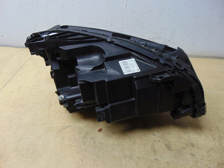 фото №11, Лампа ліва перед mercedes w246 a2469060701 європа