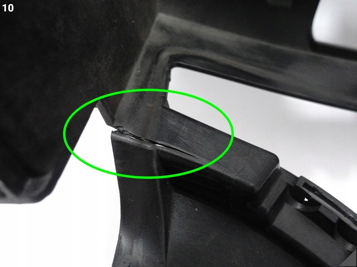 фото №11, Renault megane iv 4 16-20 обычный / gt усилитель решётка бампера перед