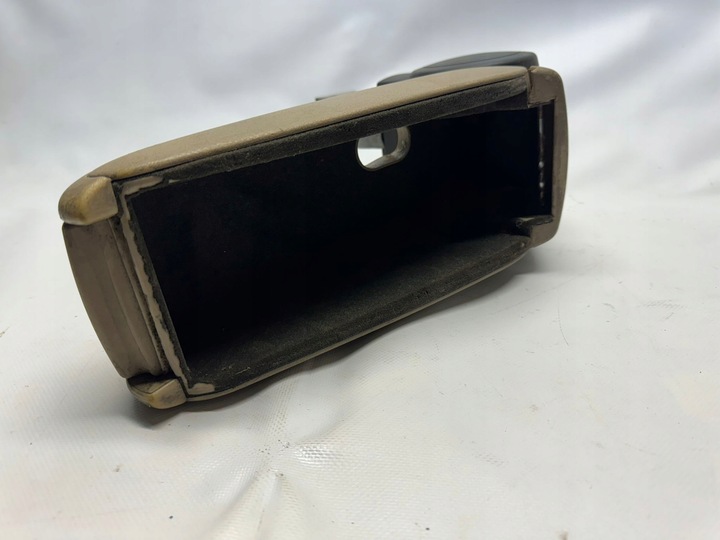 фото №5, Audi a6 c5 подлокотник 4b0864207k