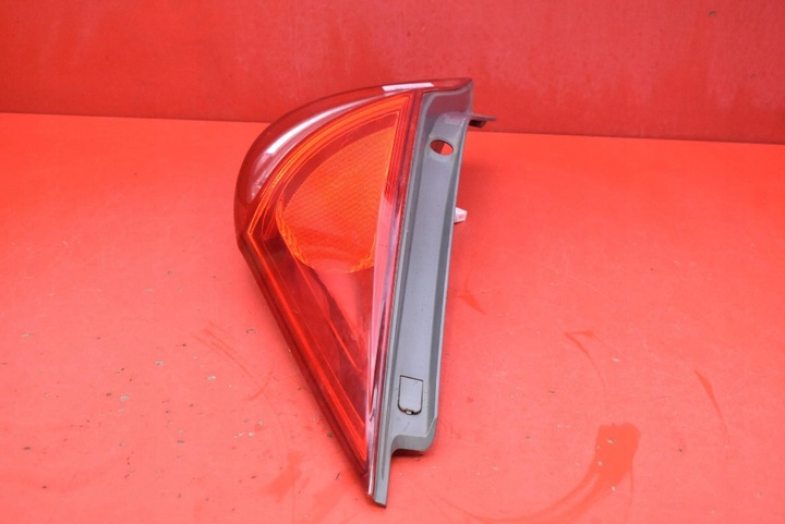 фото №6, Лампа правая зад задняя 92402-2l0 hyundai i30 1 i fd 5d hb 07-10