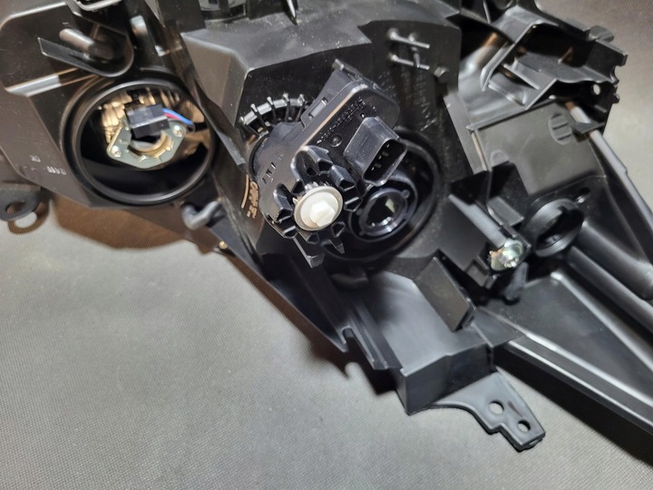 фото №14, Mazda cx5 12-17 лампа перед передня ліва лінза