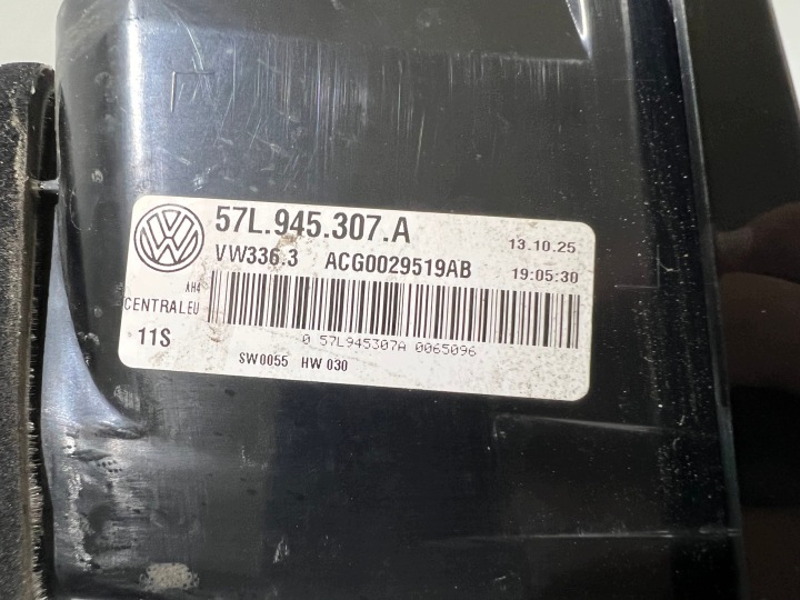фото №12, Фара задня зад накладка volkswagen tayron 57l945307a