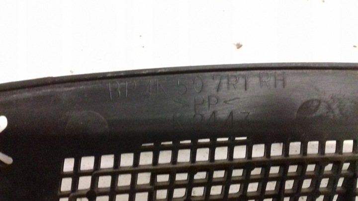 фото №7, Панель под лобовым стеклом левая правые mazda 3 i bk хэтчбек 03-06