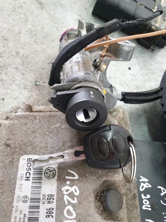 фото №7, Блок управления набор стартовый seat toledo ii 1.8 20v автомат