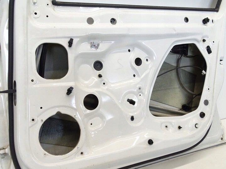 фото №10, Двері праві перед передні skoda superb iii lf9e 15-