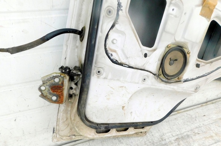 фото №8, Mitsubishi canter 3.3 td 95r дверь правая