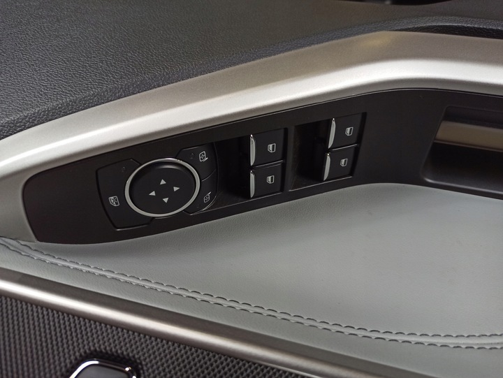 фото №8, Боковина оббивка двері l перед ford explorer 2020