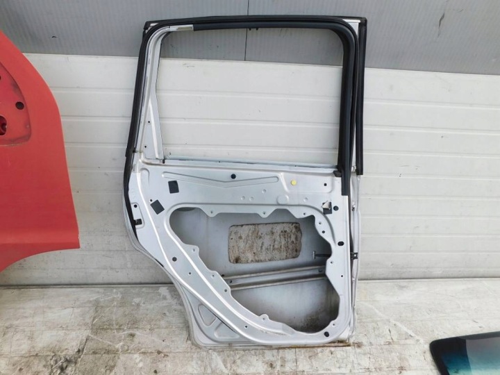 фото №6, Ford focus c-max i 2006r двери левые зад