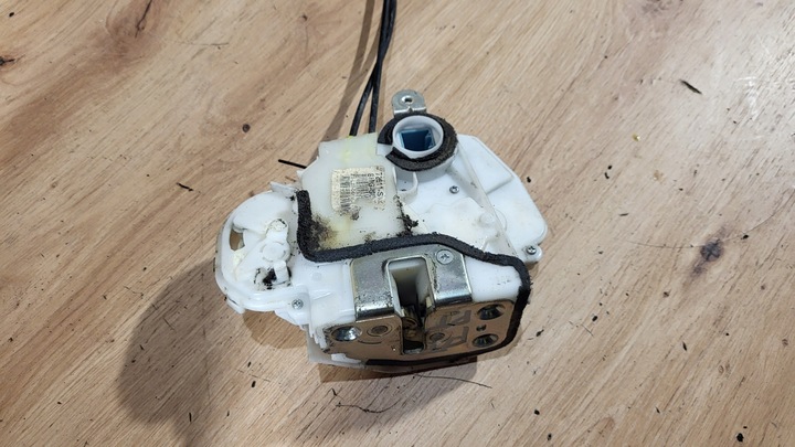 фото №7, Замок правые зад honda civic viii 8 ufo hb 5d 7 pin