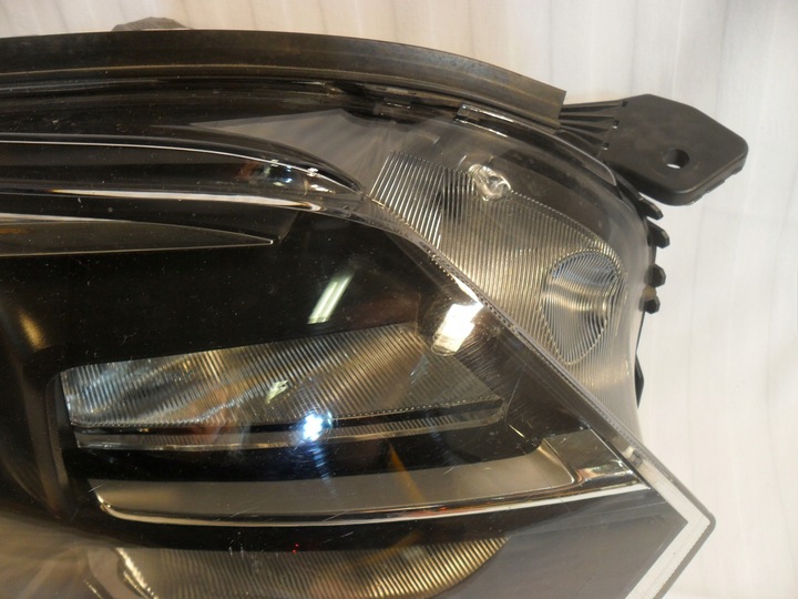 фото №14, Лампа праві перед 9832836480 opel zafira d vivaro c 00218274-01 eu