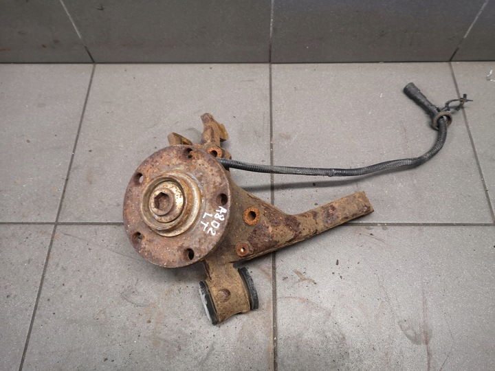 фото №1, Поворотна опора лівий зад audi a8 d2 передній fl