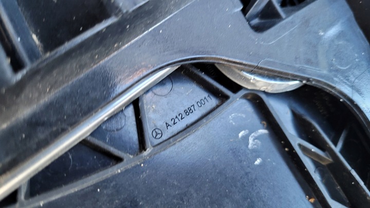 фото №6, Решётка решётка радиатора mercedes e-klasa w212 a2128801183 радар дистроник a2128870011