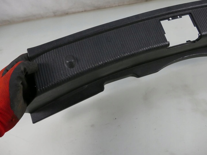 фото №6, Mercedes c c204 рестайлинг защита порога замка ремня зад w204 купе 2-дверь