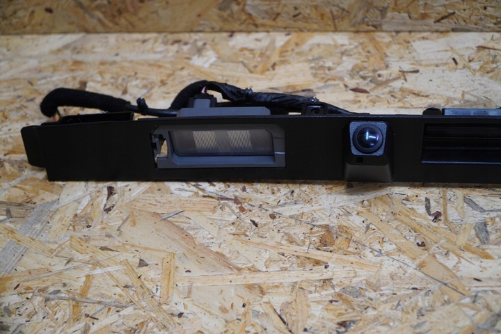 фото №9, Накладка камера крышки зад 99240-n7600 tucson iv 0km 23r оригинал новая 20-