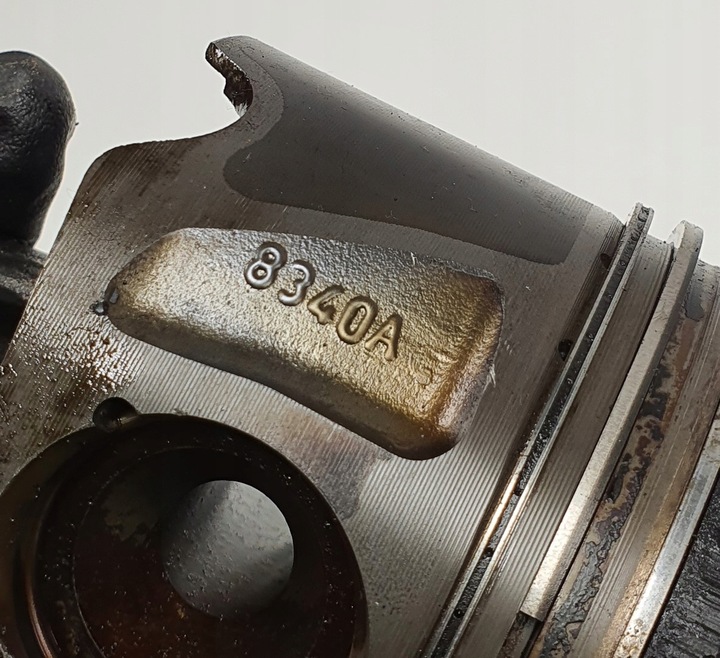 фото №8, Поршень шатун mercedes w169 w245 2.0 cdi 8340a