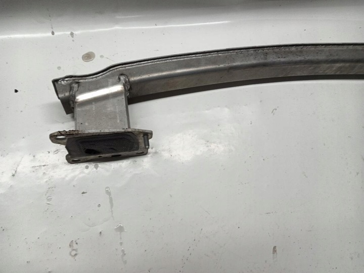 фото №8, Балка бампера зад задняя audi a4 b9 8w0807309h