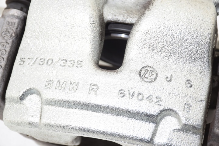 фото №11, Bmw x1 u11 x2 u10 f70 2 u06 праве передній супорт гальмівний перед 57/30/335