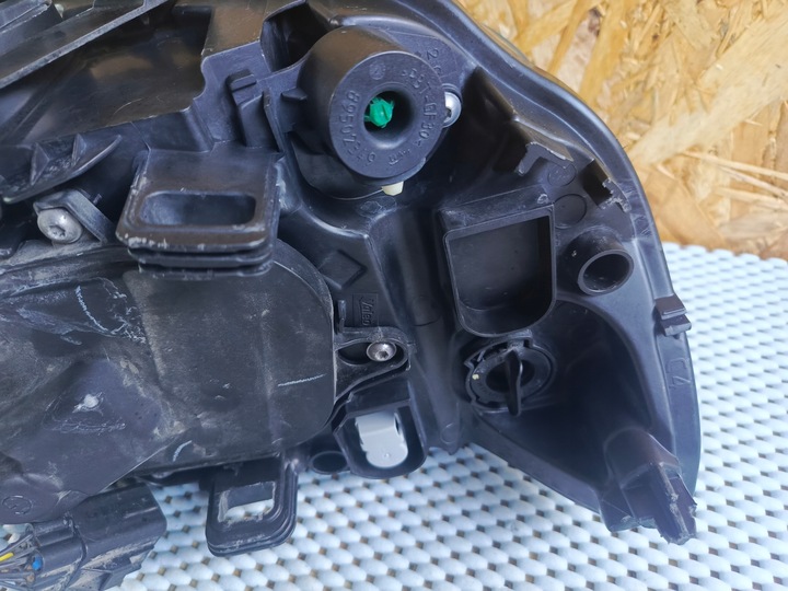 фото №9, Лампа перед левая volvo s60 v60 рестайлинг bi-xenon поворотный adb 31395902 8pin