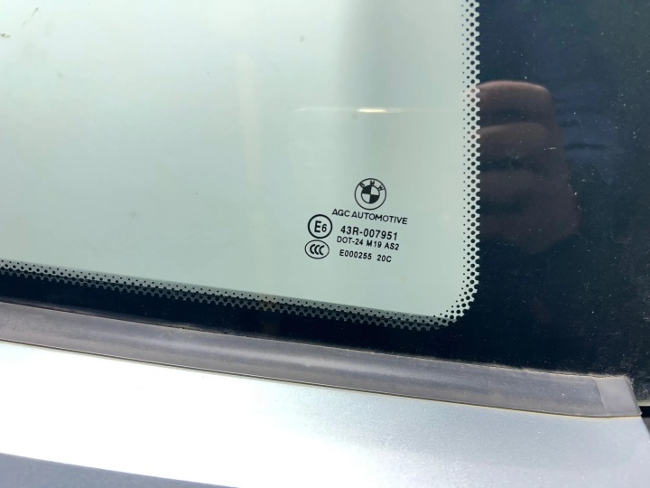фото №7, Bmw i3 l01 дверь правая зад задние комплектные b72