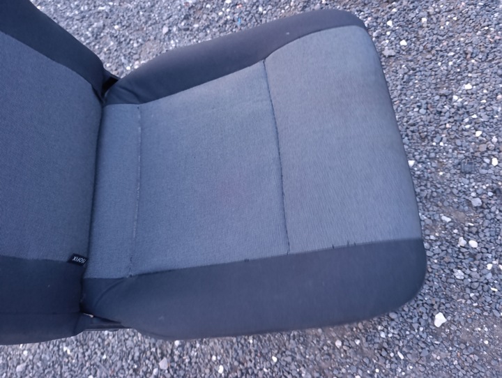 фото №7, Vw t5 t6 сиденье одинарный второй ряд/ 2 ряд koziołek зад/ задний austin