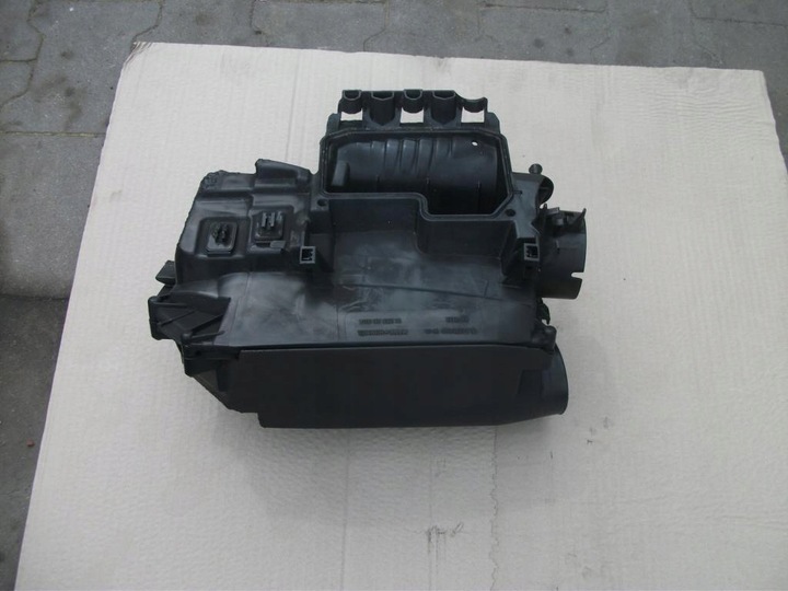 фото №10, Корпус фильтра воздуха mercedes w204 a2710940304