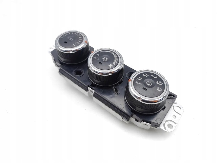 фото №9, Mitsubishi asx панель кондиціонера 2.2 дизель з прямим уприскуванням 4wd дизель 110kw 150 hp 2015