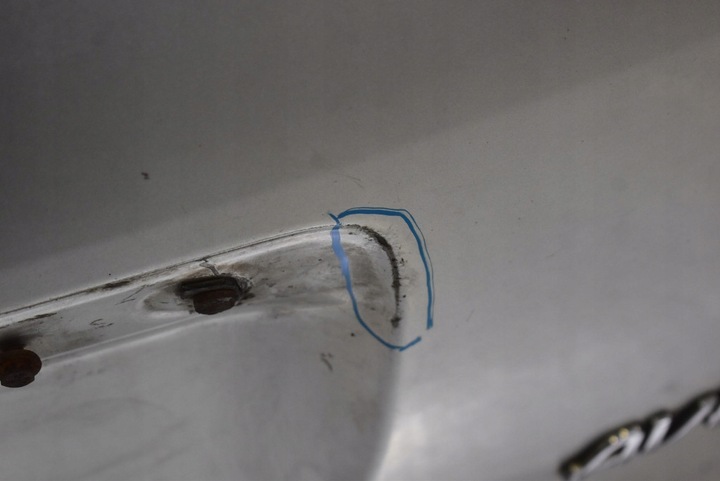 фото №7, Крышка багажника зад задняя серый toyota avensis t25 универсал 02-06