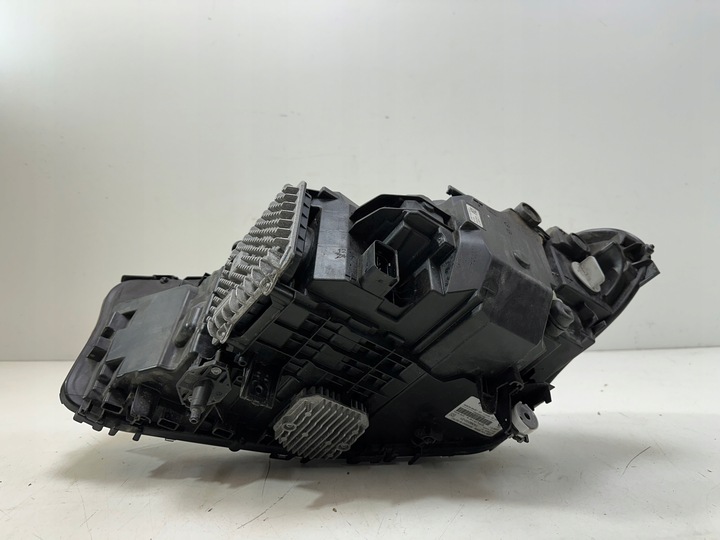 фото №12, Лампа правая перед bmw 5 g30 g31 полный led комплектная идеальная 7439200-01