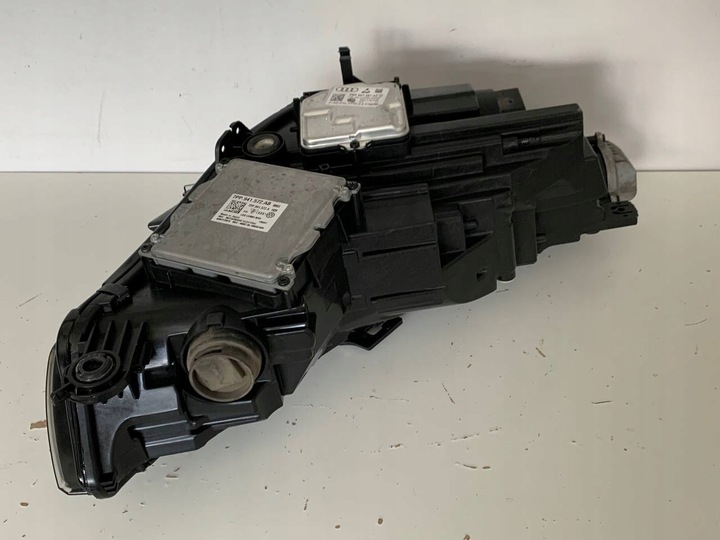 фото №15, Права ліва лампа фара audi a4 b9 передній рестайлінг повний led