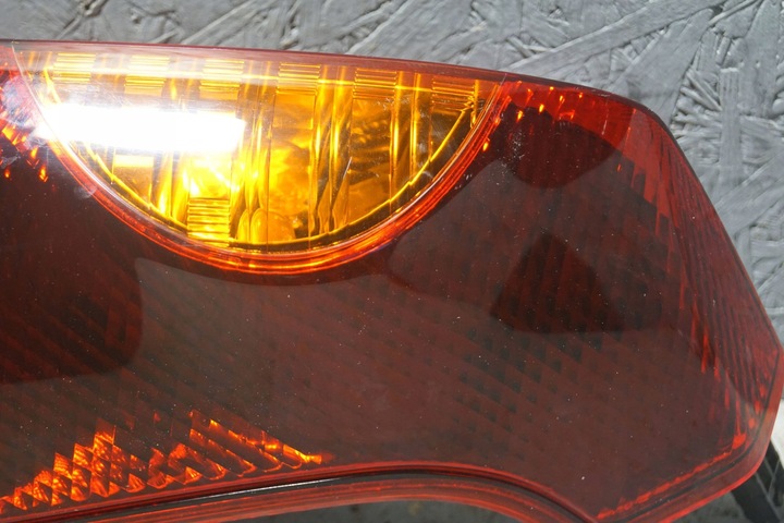 фото №8, Nissan note e11 рестайлінг лампа правий зад s1819 uk