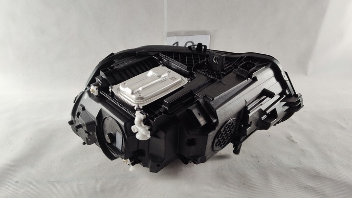 фото №9, Mercedes cla 118 рестайлінг usa w118 повний led праві фара лампа права