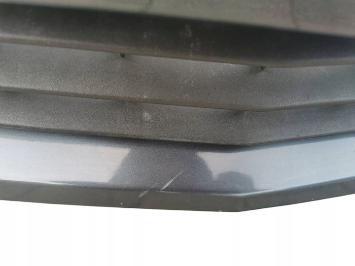 фото №9, Бампер, решётка средняя mercedes c-klasa w-204 передний рестайлинг 186.