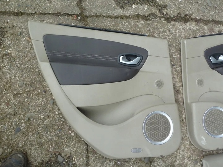 фото №12, Scenic iii 09-16 оббивка боковина двері eur ролета